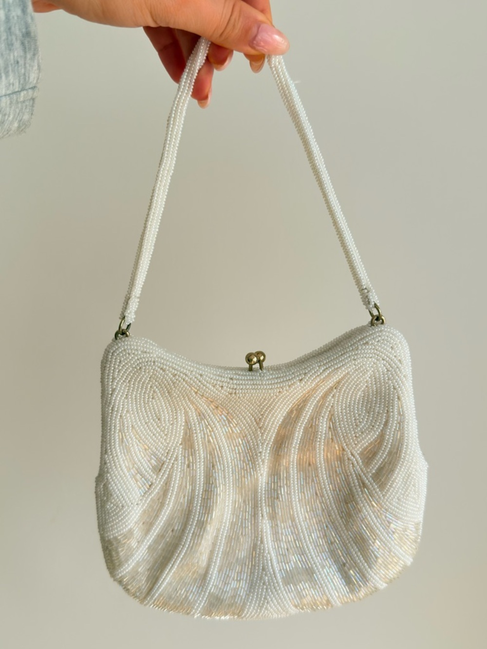 Vintage Elegant Beaded Bag in Ivory